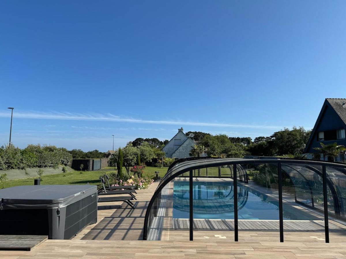 Superbe Villa Tout Confort Avec Piscine Chauffee Er Couverte Et Spa A 2 Pas De La Plage Fouesnant Extérieur photo